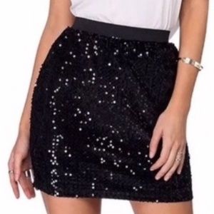 BCBG Percy sequin skirt in black. NWT.